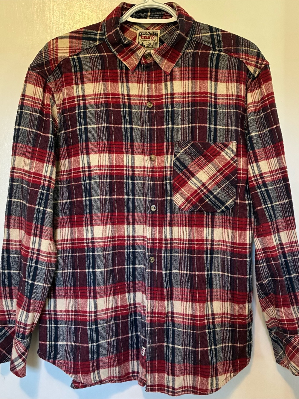 PLAID FLANNEL BUTTON UP